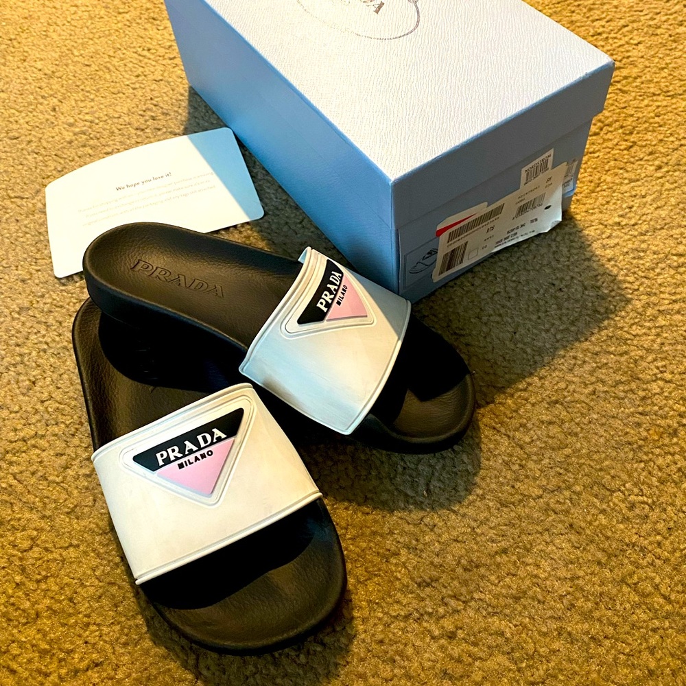Prada slide